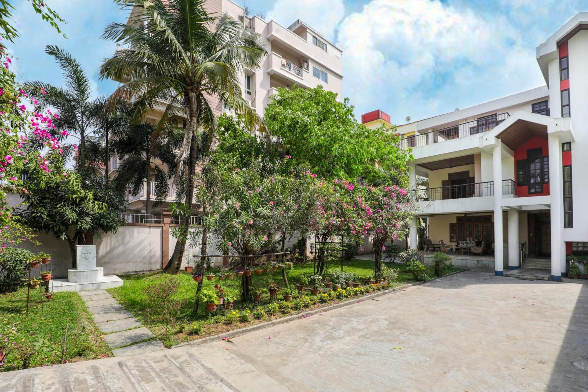 Exotic Villa Homestay Гувахати Экстерьер фото