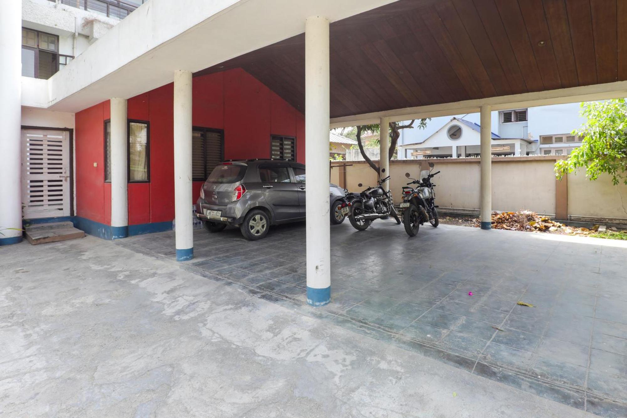 Exotic Villa Homestay Гувахати Экстерьер фото