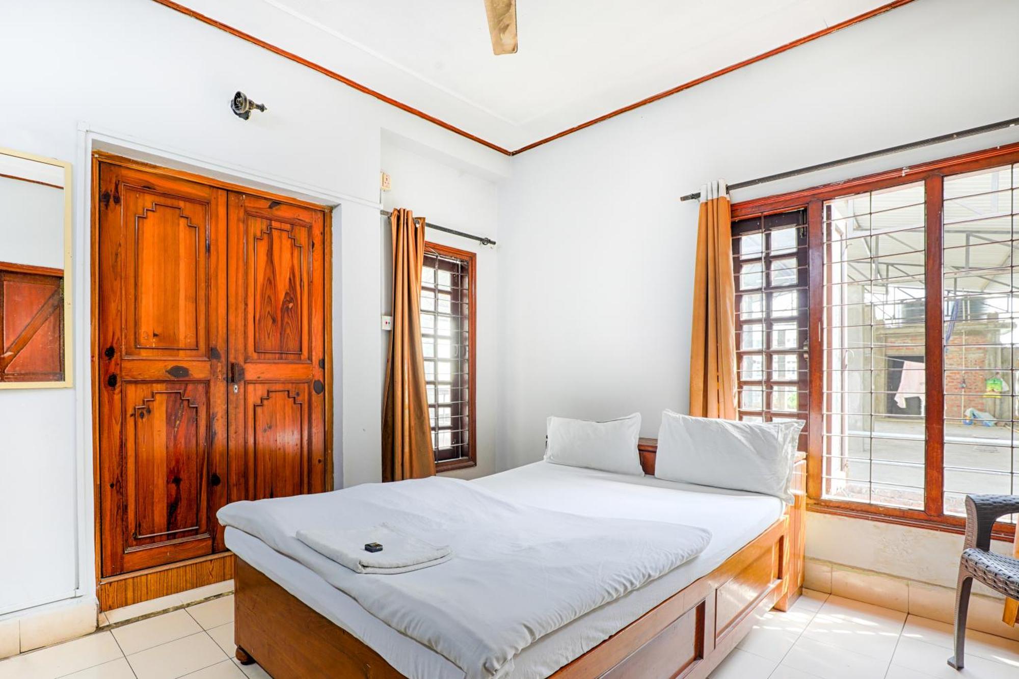 Exotic Villa Homestay Гувахати Экстерьер фото